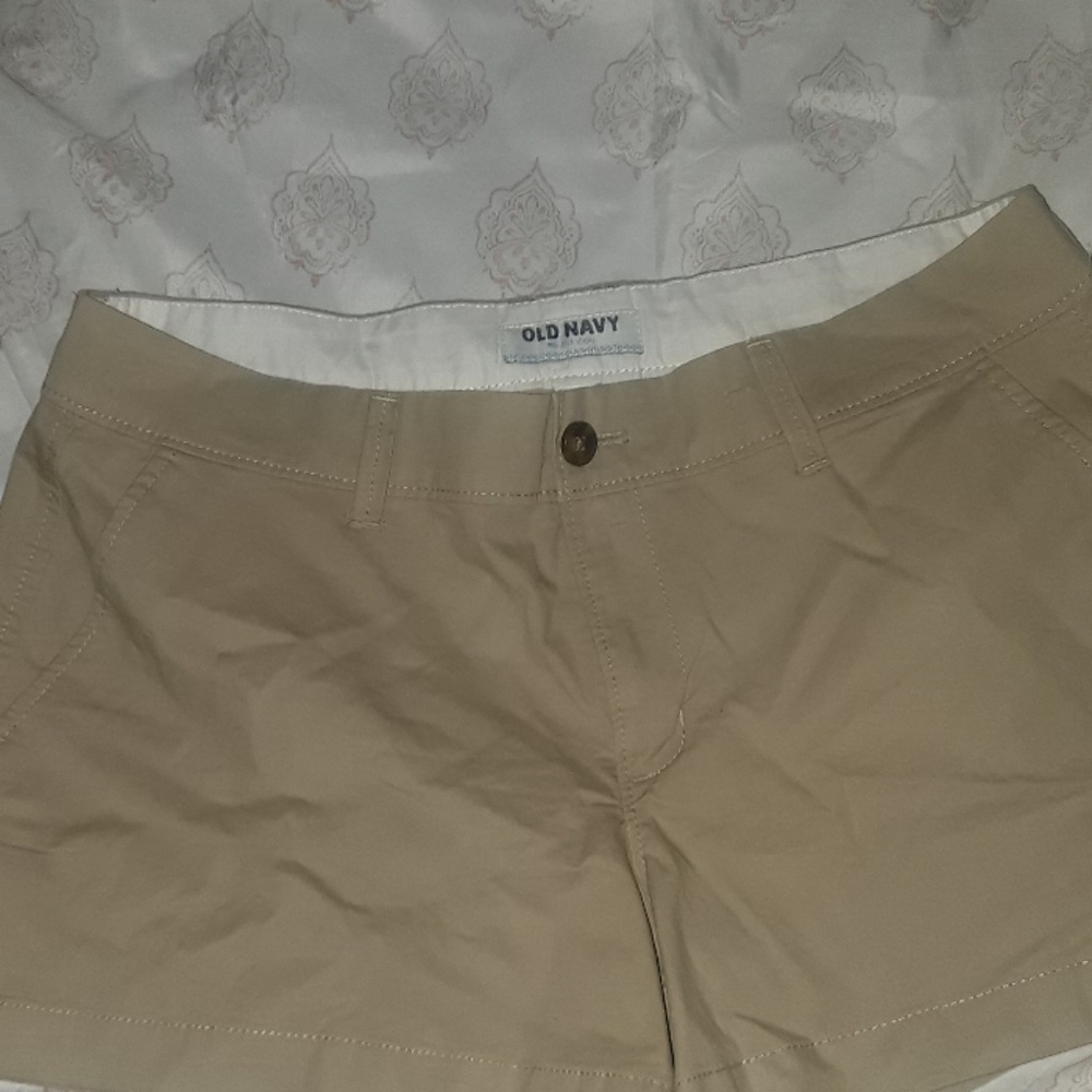 Old Navy short shorts sz 8